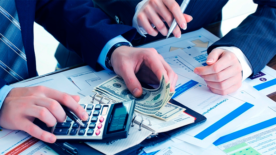 credit-financed gemstone deals